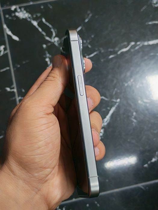 Iphone 15 pro 256GB Titanium ideal