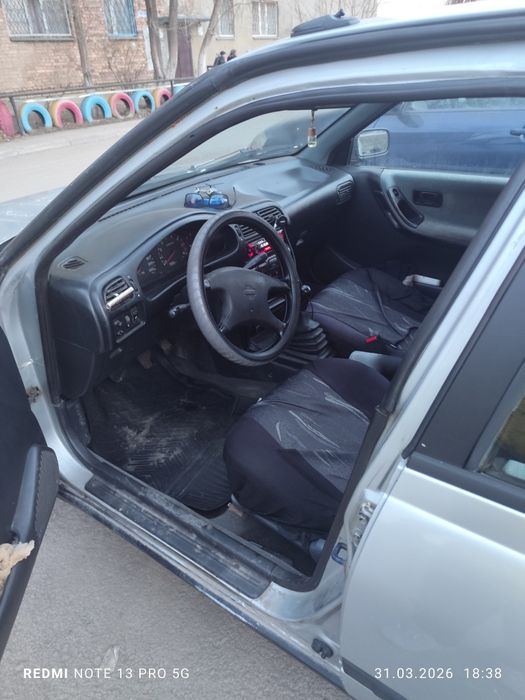 Автомобиль Nissan Sany