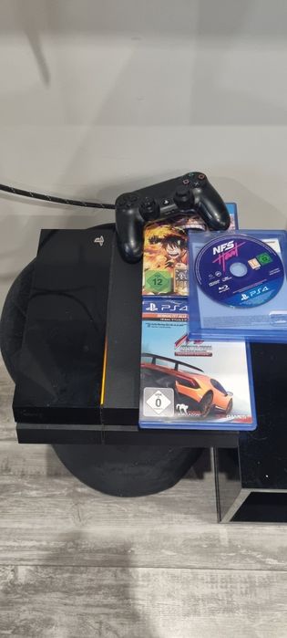 Ps4 500gb джойстик и 3 игри