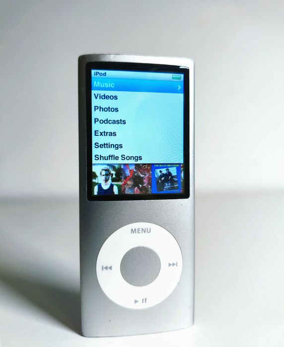iPod Nano diferite modele cu baterii noi