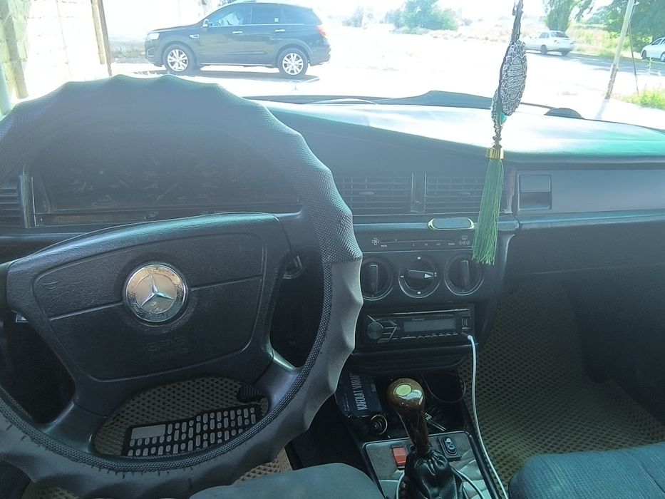 Mersedes benz w201