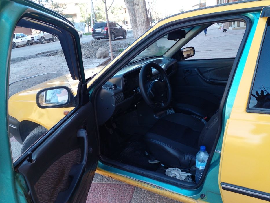 Дэу нексия сонс 2001 год