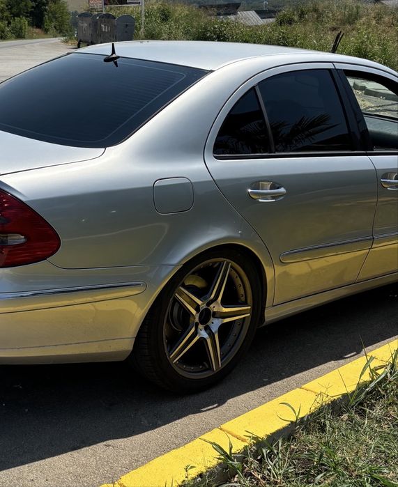 Продавам ” Mercedes джанти 8Jx19 ET30 5x112 + гуми 245/40 R19