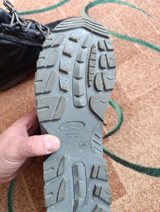 Продам рабочую обувь