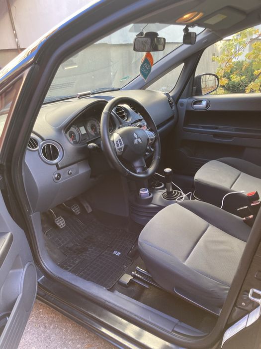 Mitsubishi Colt 2009