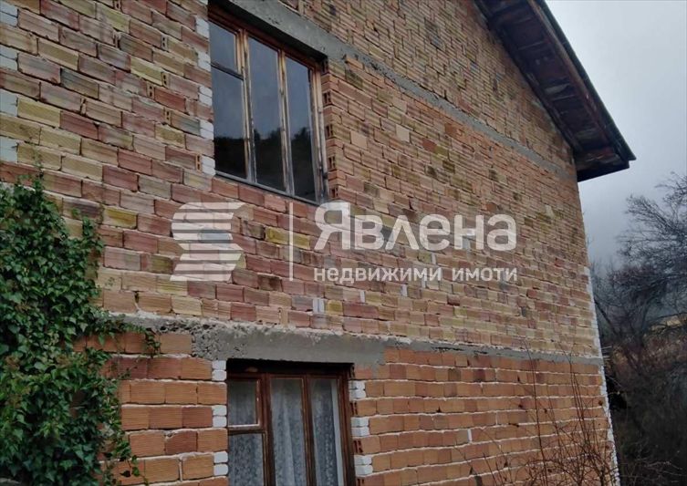Продава се Къща в с. Забърдо, Област Смолян - 93 кв.м за 484 €/кв.м - Снимка #1
