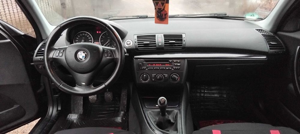 BMW  seria   1 model  118