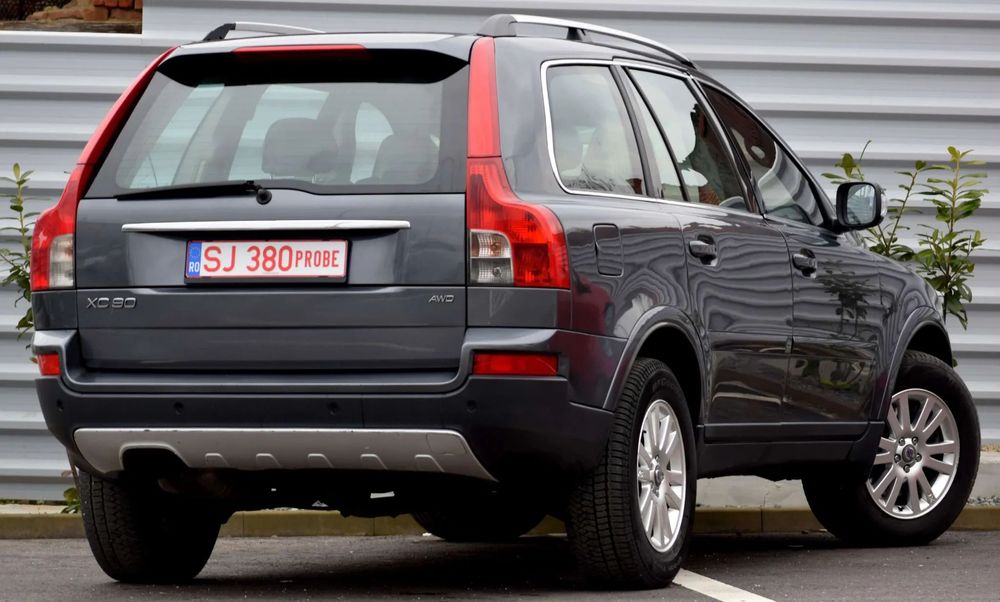 Volvo XC 90 Volvo XC 90 2.4 diesel facelift , 2007, 4x4, 7 locuri, rate,  garantie