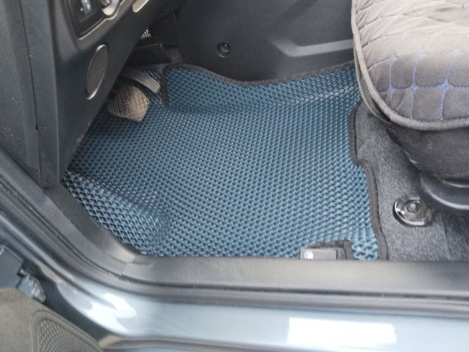 Ева коврик для автолюбителя