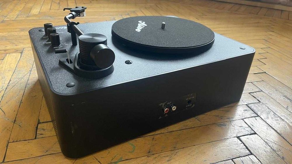 Проигрыватель виниловых дисков Alive Audio NEOTERIC ONYX