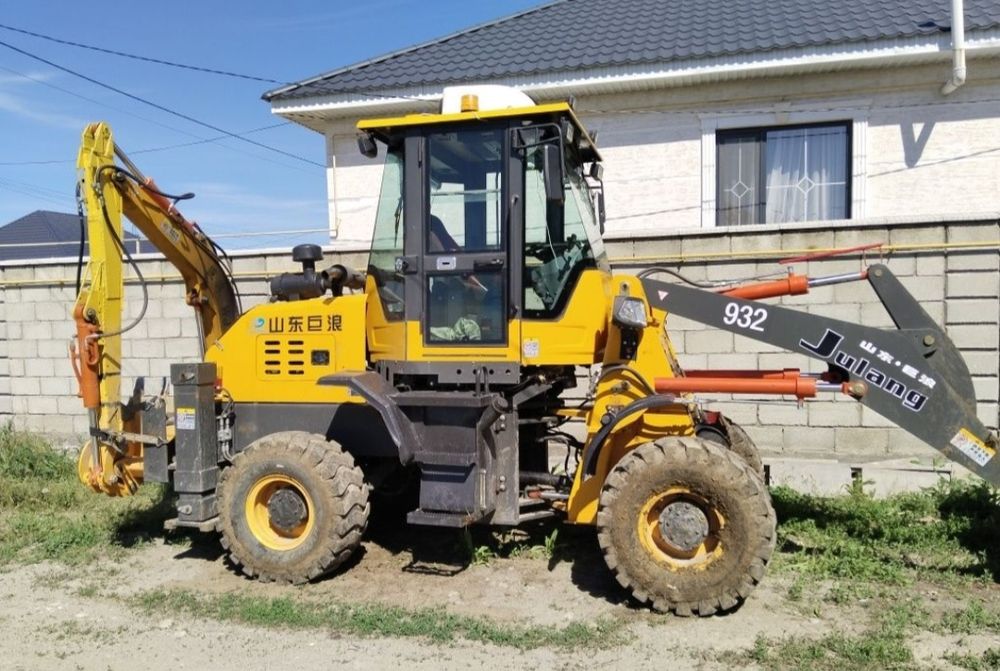 Продам экскаватор погрузчик