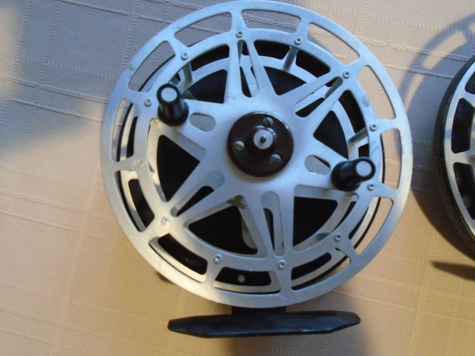 Макари, корди и плувка