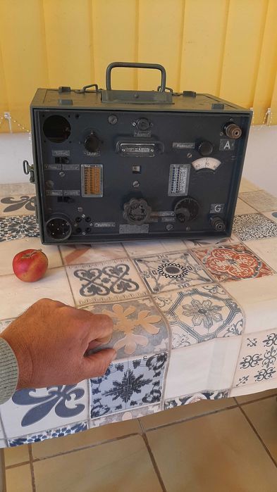 Aparat radio statie detector radiatii pikup