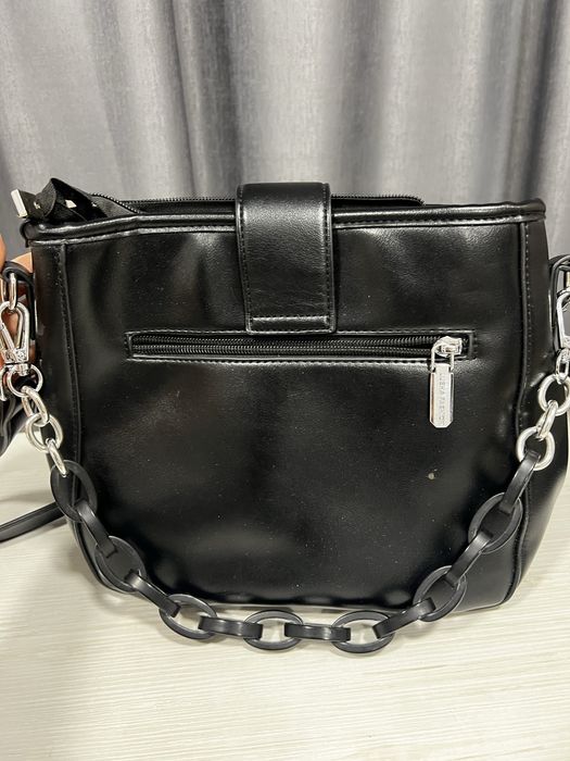 Сумка черная стильная