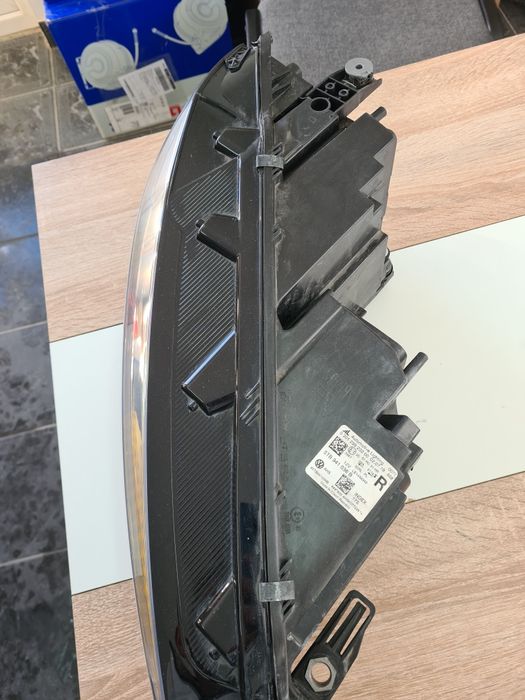 Far dreapta touran 2016