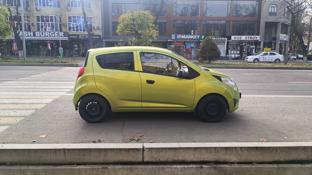 Prodayu Chevrolet Spark 2014