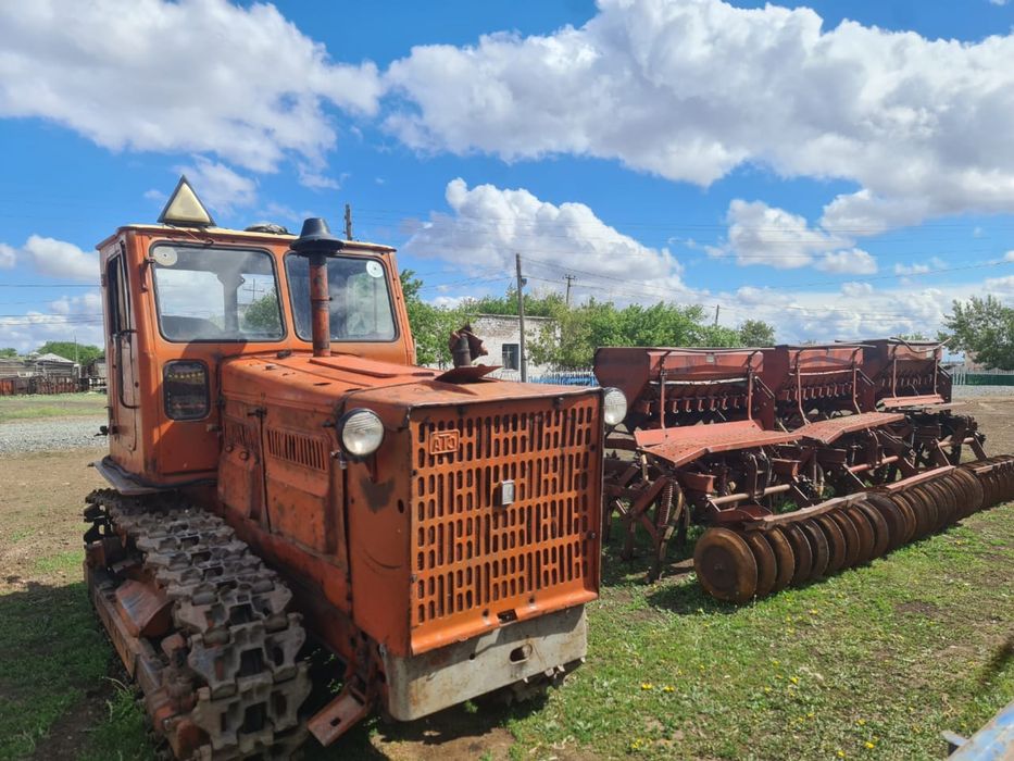 ПРОДАМ  трактор Т4