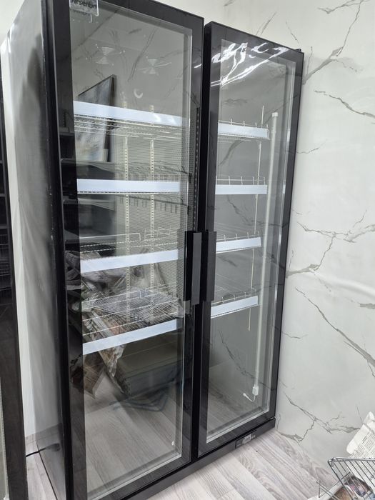 Холодильники для напитков, Холодильник для магазина