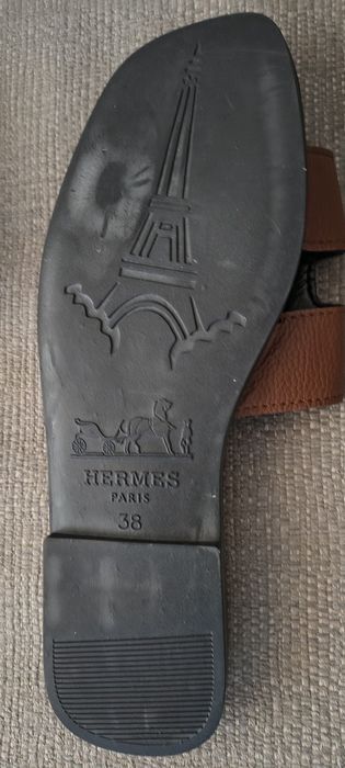 Papuci marca  Hermes