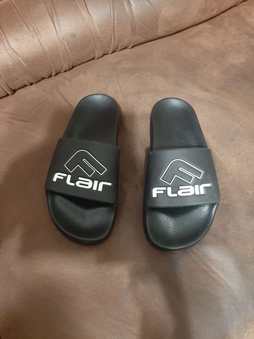 Дамски чехли, Flair