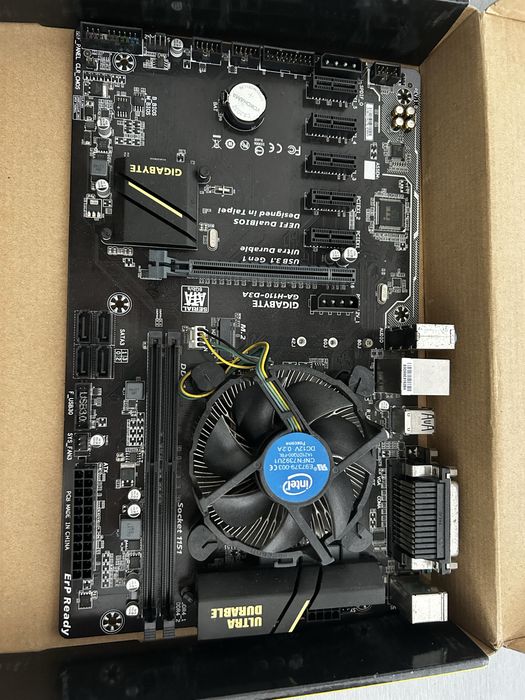 H110-d3a placa de baza cu procesor