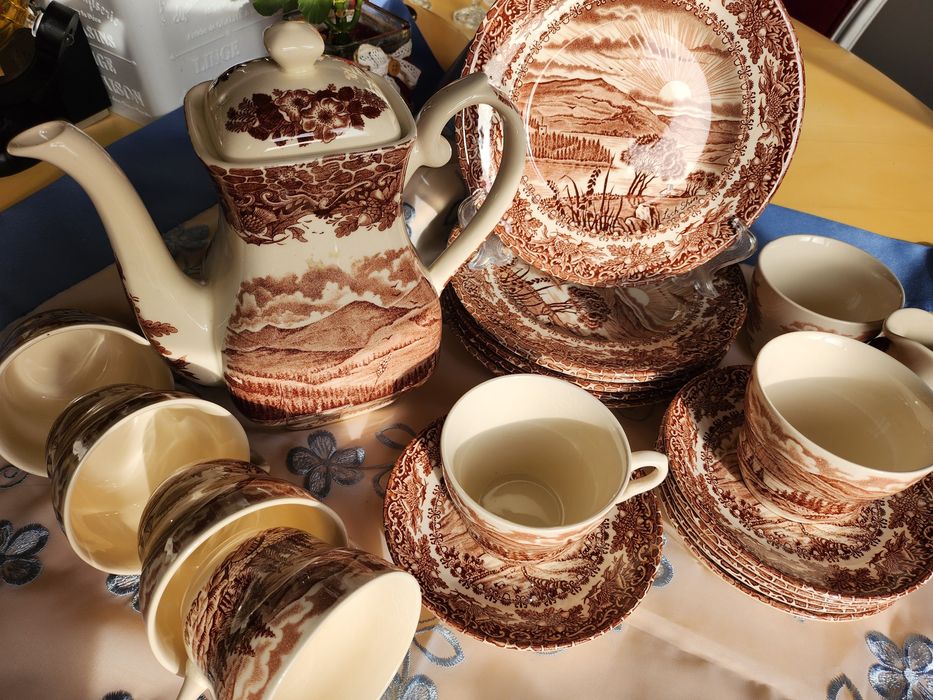 Английски сервиз за кафе или чай  " Loch Shin " English Ironstone