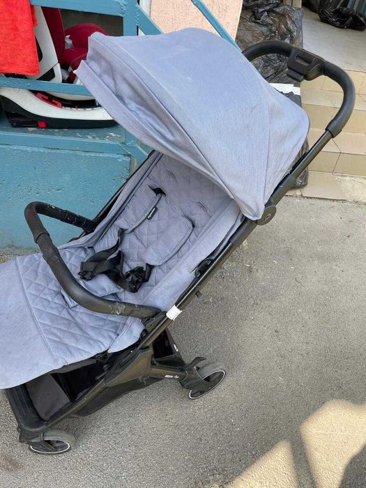 Продам детскую коляску