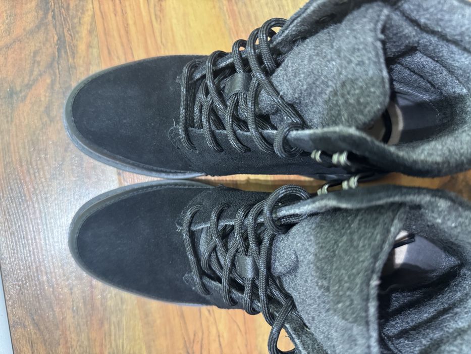 Велурени боти CLARKS 35