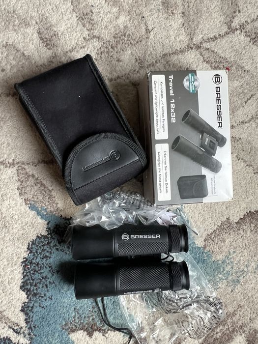 Бинокъл Brazer 12x32