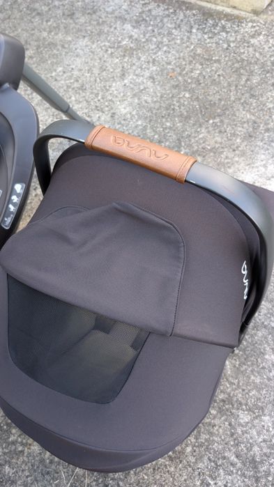 Scoica Nuna Arra Next + baza Isofix Base Next
