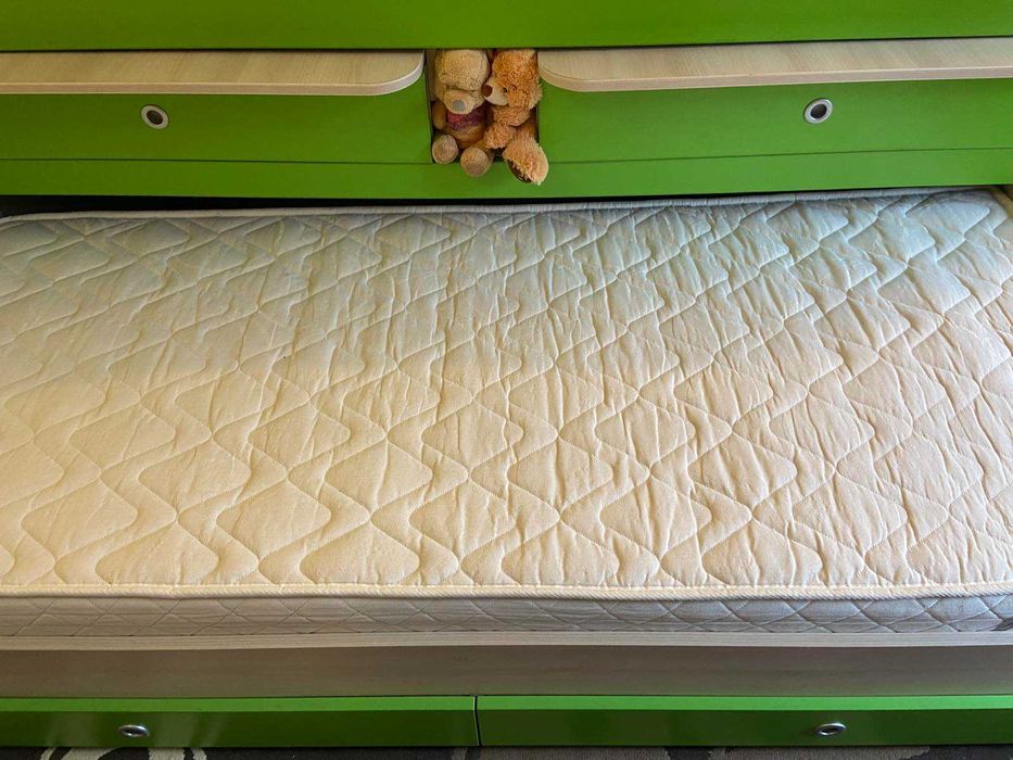 детски легла туп сандвич