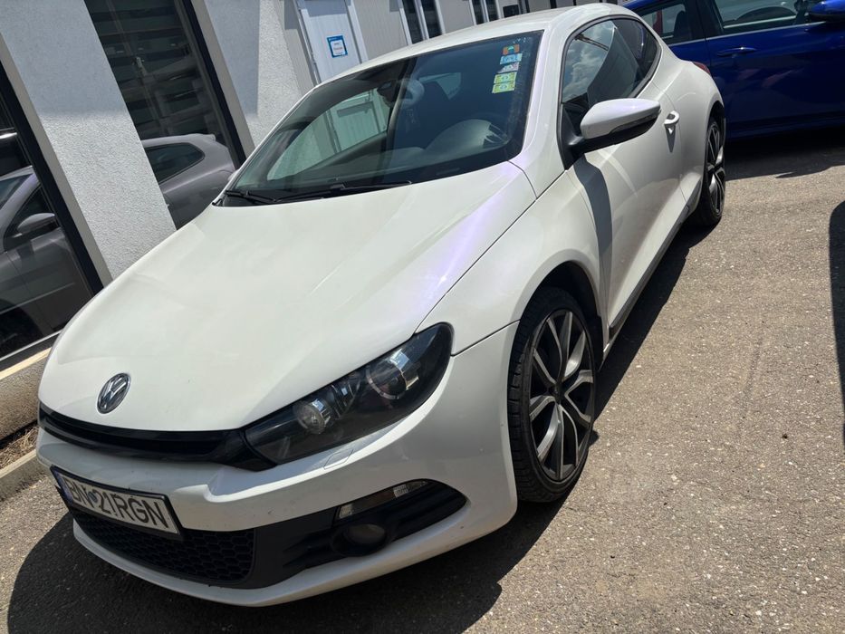 Volkswagen Scirocco 2.0TDI.140 cp , 2010, alb perlat