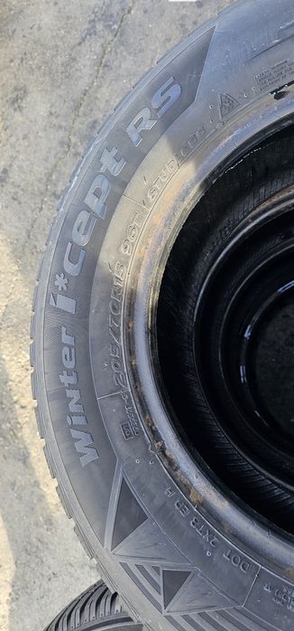 205 70 R 15 Hankook iarna
