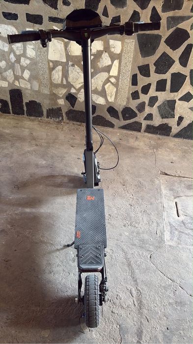 Тротинетка Kukirin G2