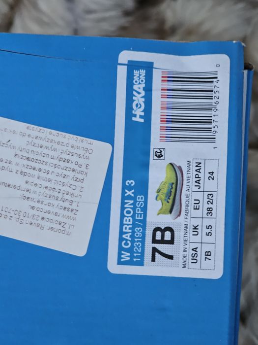 Hoka оригинални дамски сникърси жестоки наситени цветове 38 2/3