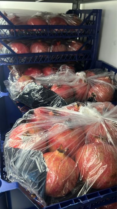 Мандарины, гранаты дешево