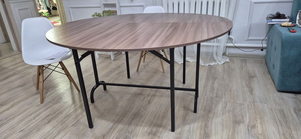 Стол круглый обеденный