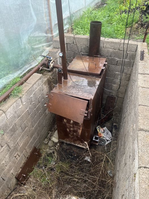 teplitsa sotiladi ataplenyalari bilan