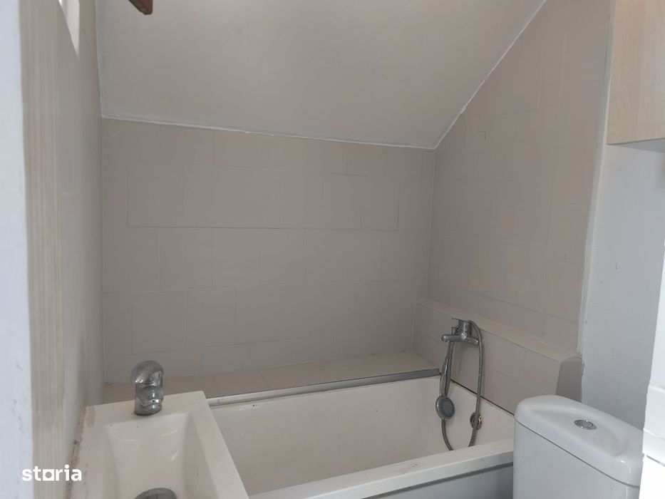 Apartament la mansarda, zona Baneasa