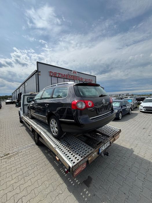 Dezmembram Volkswagen Passat B6 2.0 TDI (BKP) 4x4 4MOTION din 2007
