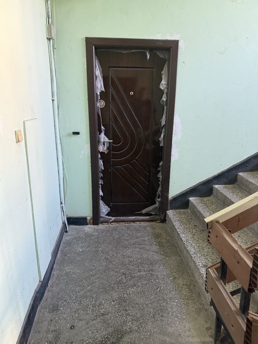 Продава се Двустаен апартамент в Плевен, Дружба 3 - 66 кв.м за 665 €/кв.м - Снимка #1