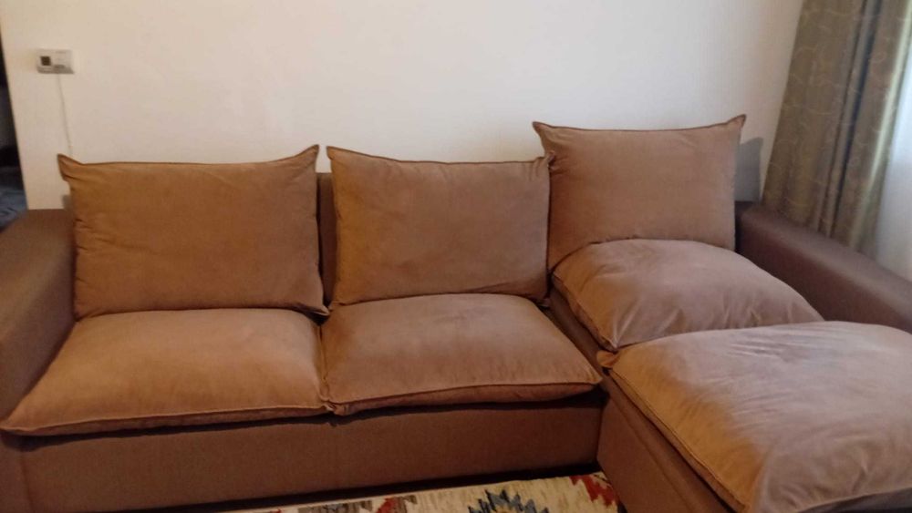 Vând urgent colțar extensibil, stare bună