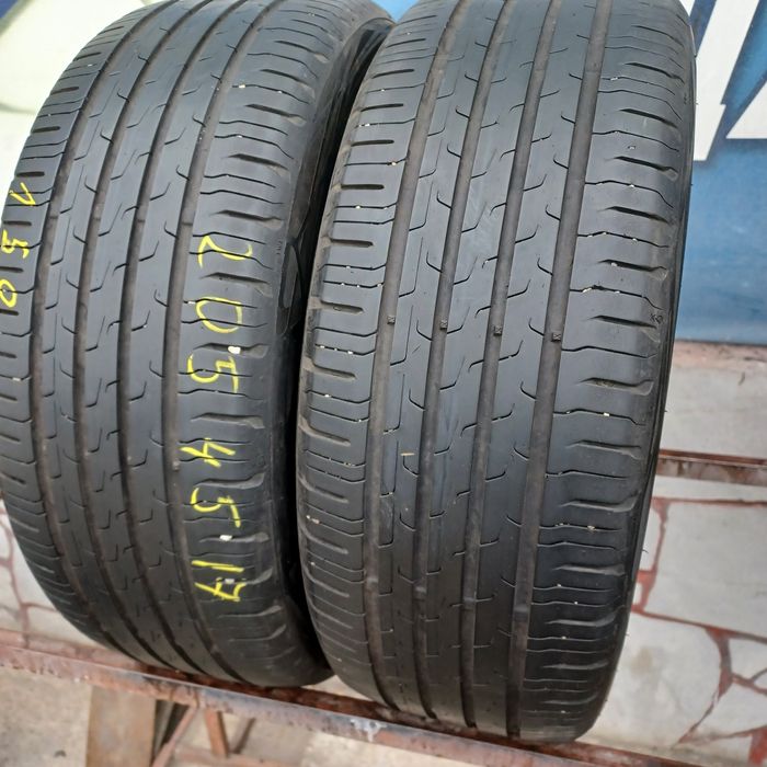 205 45 17 Continental 2бр летни дот 22