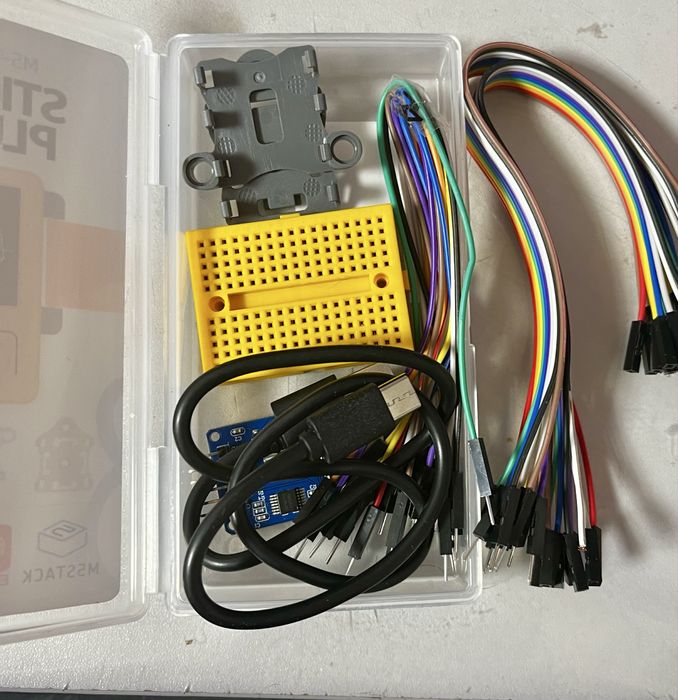 Продам M5Stick Plus2 на esp32