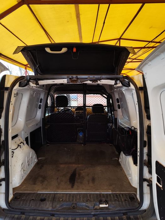 Renault Kangoo 2014 15.dci întreținută exemplar,utilizare personala