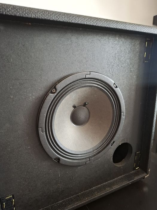 Combo chitara bas Fender Rumble 25 (cub, amplificator)