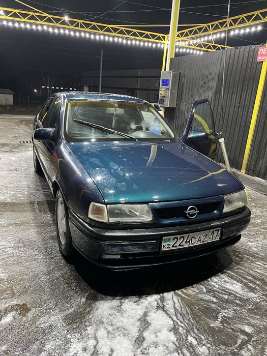 Opel vektra 1995 срочно