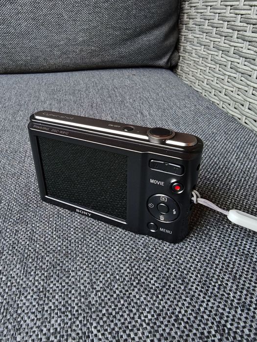 Sony DSC-W810 argintiu 20,1 Mpx, nou fără eticheta.