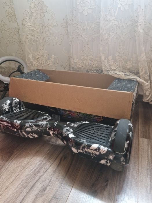 Hoverboard free wheel
