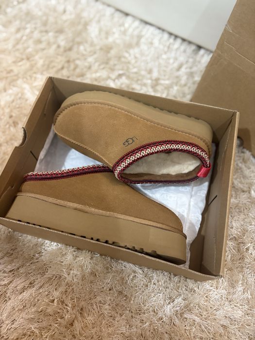 ugg tazz noi marimea 38